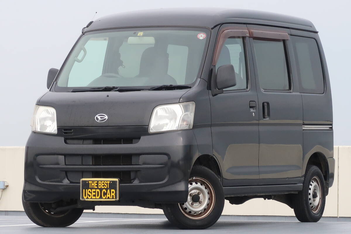 売切すぐ乗れる/ブラック美車/ハイゼットカーゴ/25年/機(jī)関絶好調(diào)/稅金の安い４ナンバ-/Tチェ-ン/キ-レス/パワ-ウインドウ/予備検査合格済