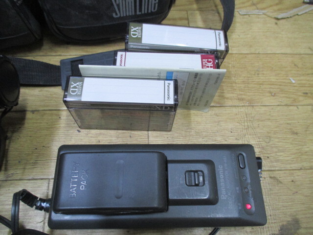 Panasonic　パナソニック　S-VHS-C　Movie　Camera　NV-S9?。∣3-3-3）