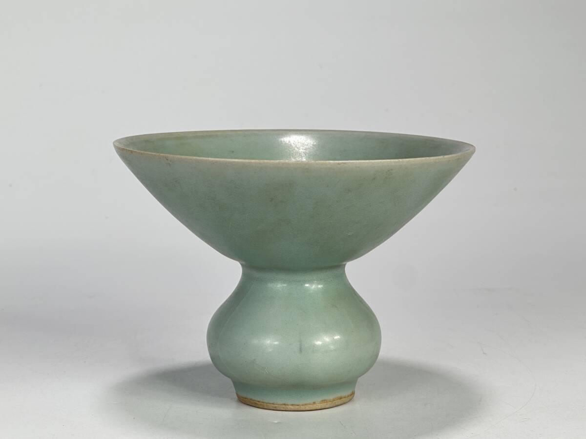 【史上最も激安】 LM3SX 中国美術 龍泉窯 青磁唾壺 壺 時代物 唐物 古物 高麗青磁 青磁