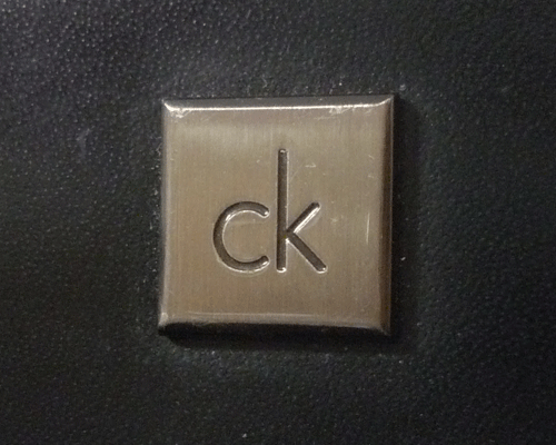 カルバンクライン　Calvin Klein　レザー　本革　ブラック　黒　ストライプ柄　クラッチ　セカンド　バッグ　メンズ