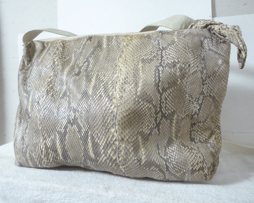 カルロスファルチ CarlosFalch パイソン レザー 本革 ベージュ系 ホワイト系 斜め掛け ショルダーバッグ レディース_画像1