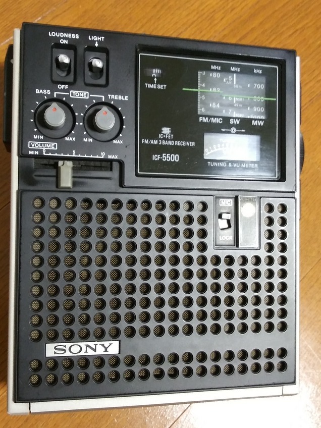 SONY スカイセンサー5500（ICF 5500) BCLラジオ