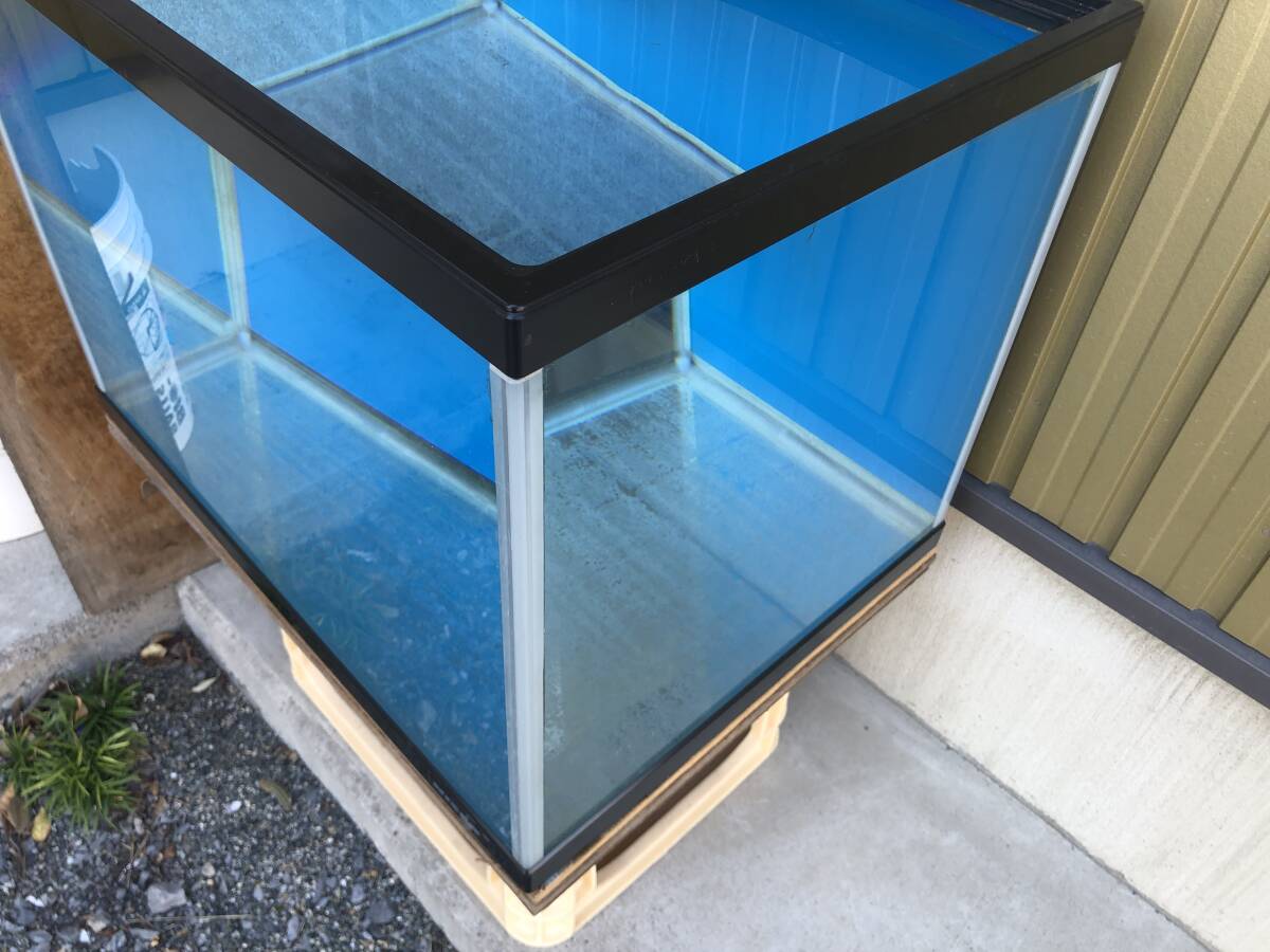 ＊ニッソー７M＊　ガラス水槽　６０ｘ４５ｘ４５ｃｍ　中古美品