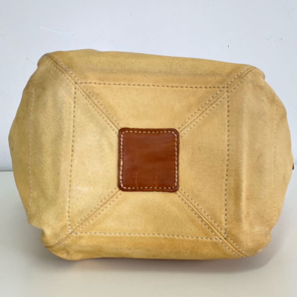 ★ genten レザー トートバッグ イエロー ◆ ４層構(gòu)造 肩掛け ショルダーバッグ ゲンテン ◆W7 SLん9P-55