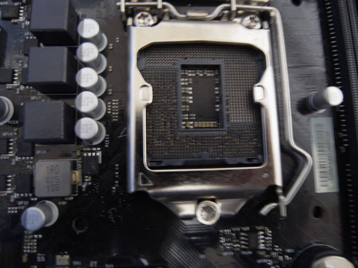 ASRock MicroATX LGA1151 マザーボード H310CM-HDV/M.2 ジャンク