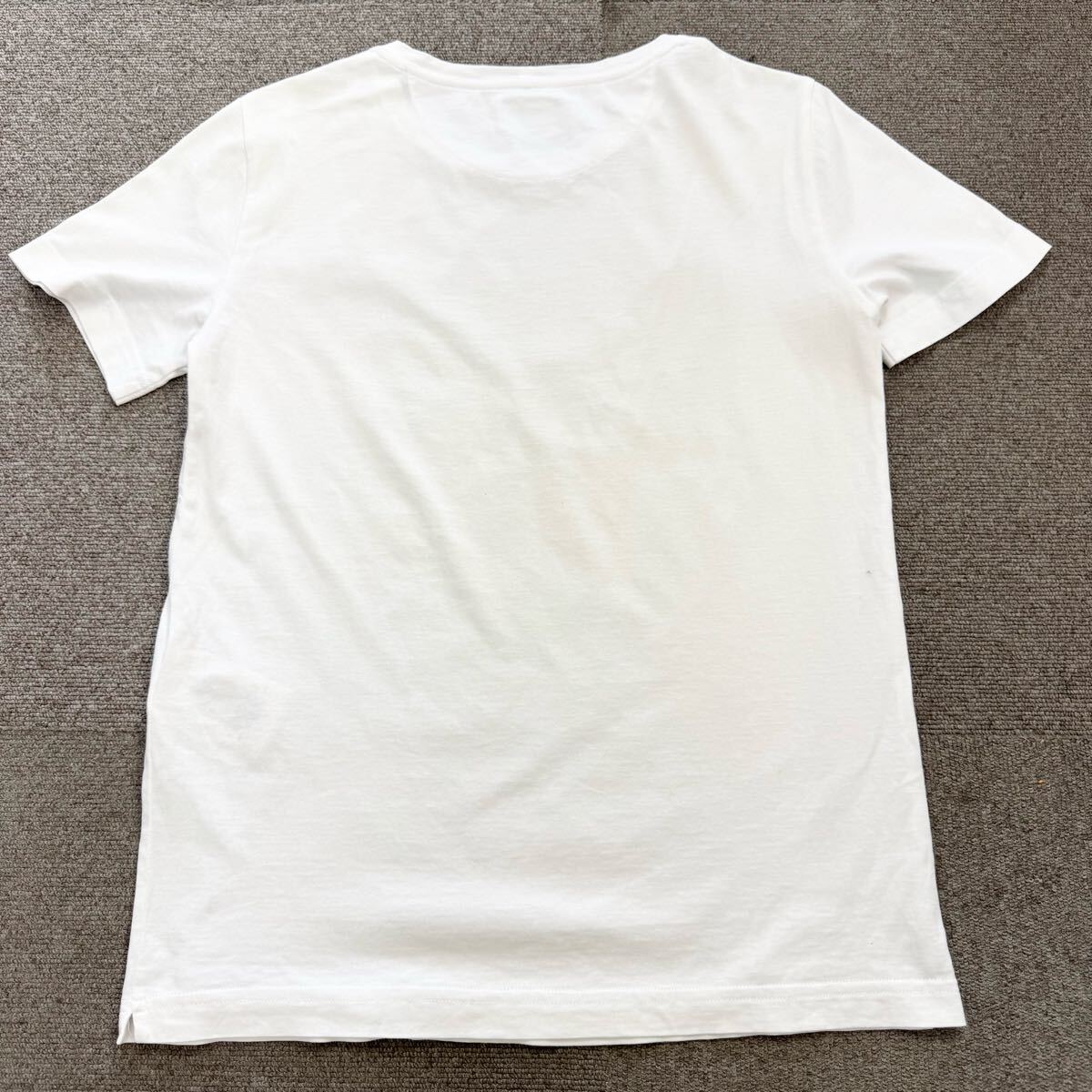 8『極美品?現(xiàn)行タグ』 FENDI フェンディ メンズ 半袖　Tシャツ モンスター バグズアイ 立體ロゴ ラバーロゴ ホワイト 白 xsサイズ