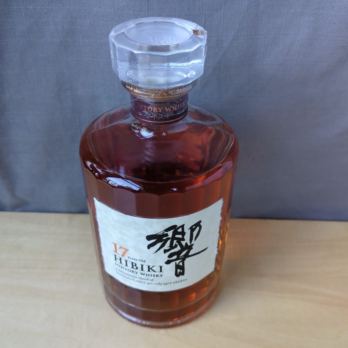 サントリー響17年　700ml　新品未開(kāi)封　 ジャパニーズ ウイスキー