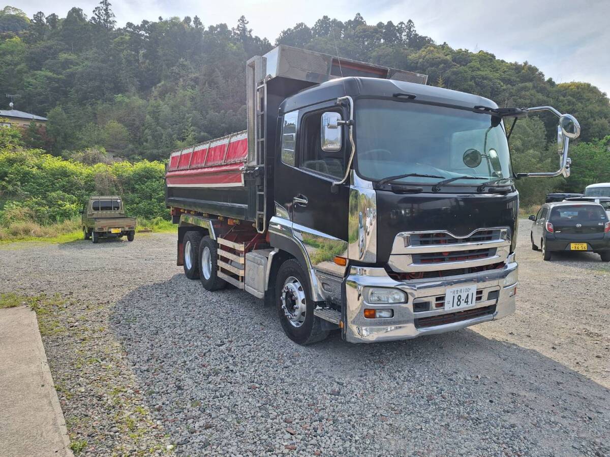 ニッサン　ディーゼル　クオン　ダンプ　エンジンリビルト　載せ替え后53866キロ　メッキ多數(shù)　