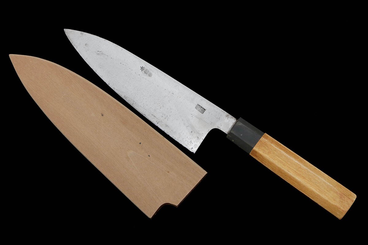 美品｜鉄剱良政 出刃包丁 霞 七寸 樸柄 白鞘、箱付 KN02-B1052-2L2C
