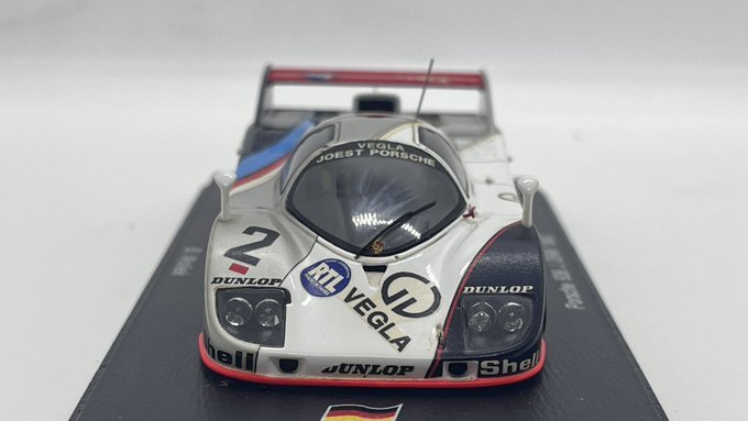 スパーク (spark) 1/43 SG075 ポルシェ 936 J #2 DRM 1982
