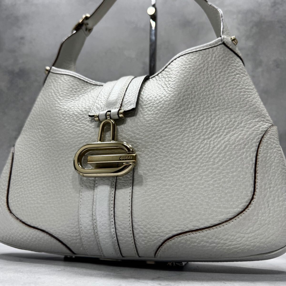 美品/入手困難◎ グッチ GUCCI オールレザー ワンハンドル ワンショルダー シェリーライン G金具 シボ革 ホワイト 白 ショルダーバッグ