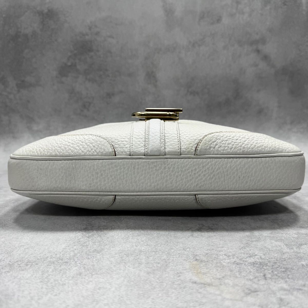 美品/入手困難◎ グッチ GUCCI オールレザー ワンハンドル ワンショルダー シェリーライン G金具 シボ革 ホワイト 白 ショルダーバッグ