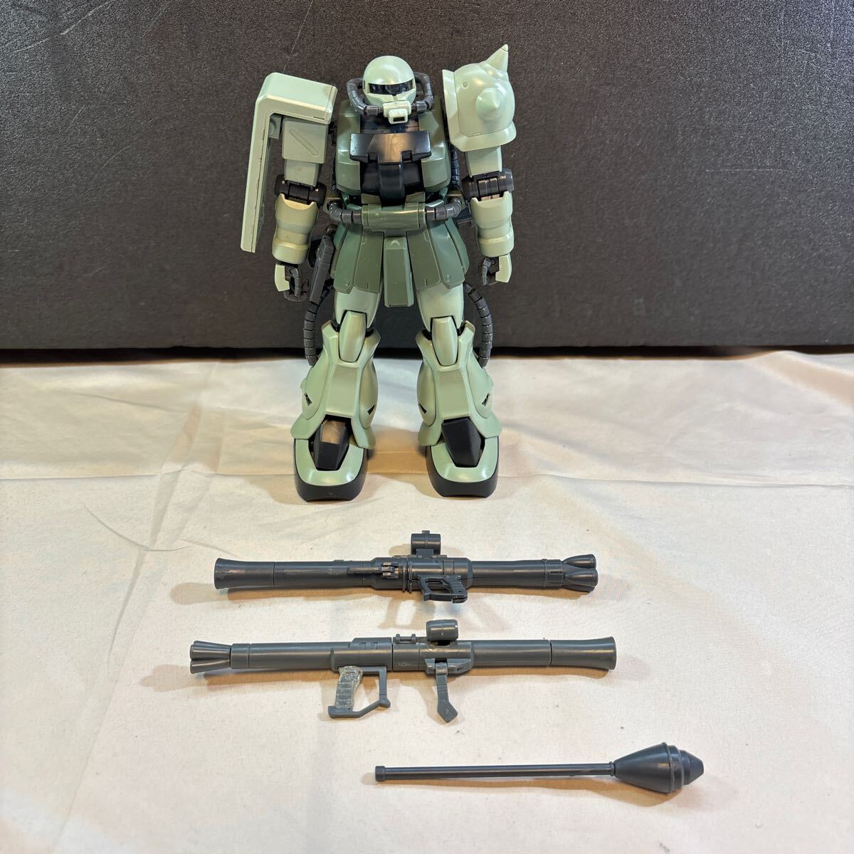 ガンプラジャンク MG1/100 ザクIIF2型 組済 欠品あり パーツ