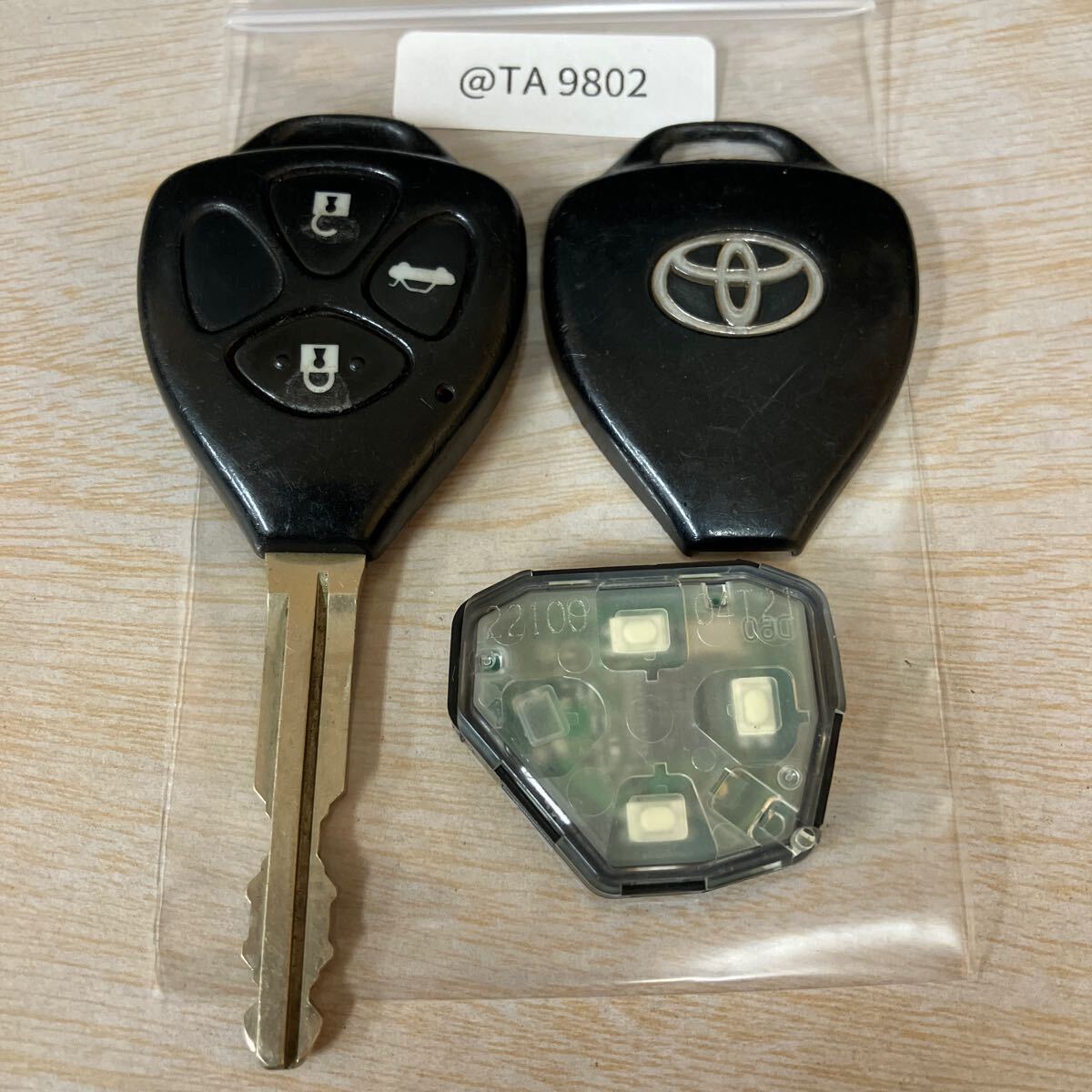item_image_3