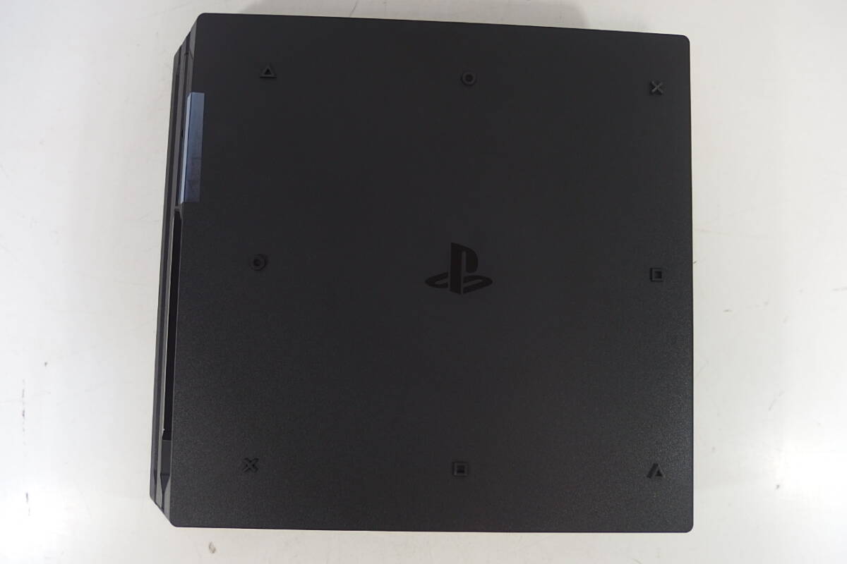 SONY PlayStation 4 Pro ジェットブラック 1TB CUH-7000B B01
