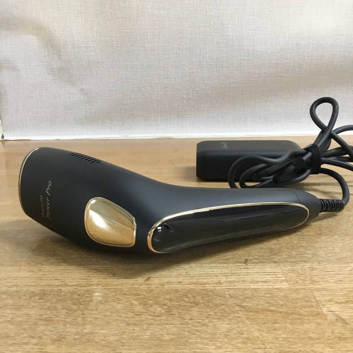 OPUS BEAUTY オーパス ビューティ 03 Power Pro ブラック 家庭用 光脫毛器 OBPP03BK フラッシュ式 ハイエンドモデル 通電確認(rèn)済み 中古品