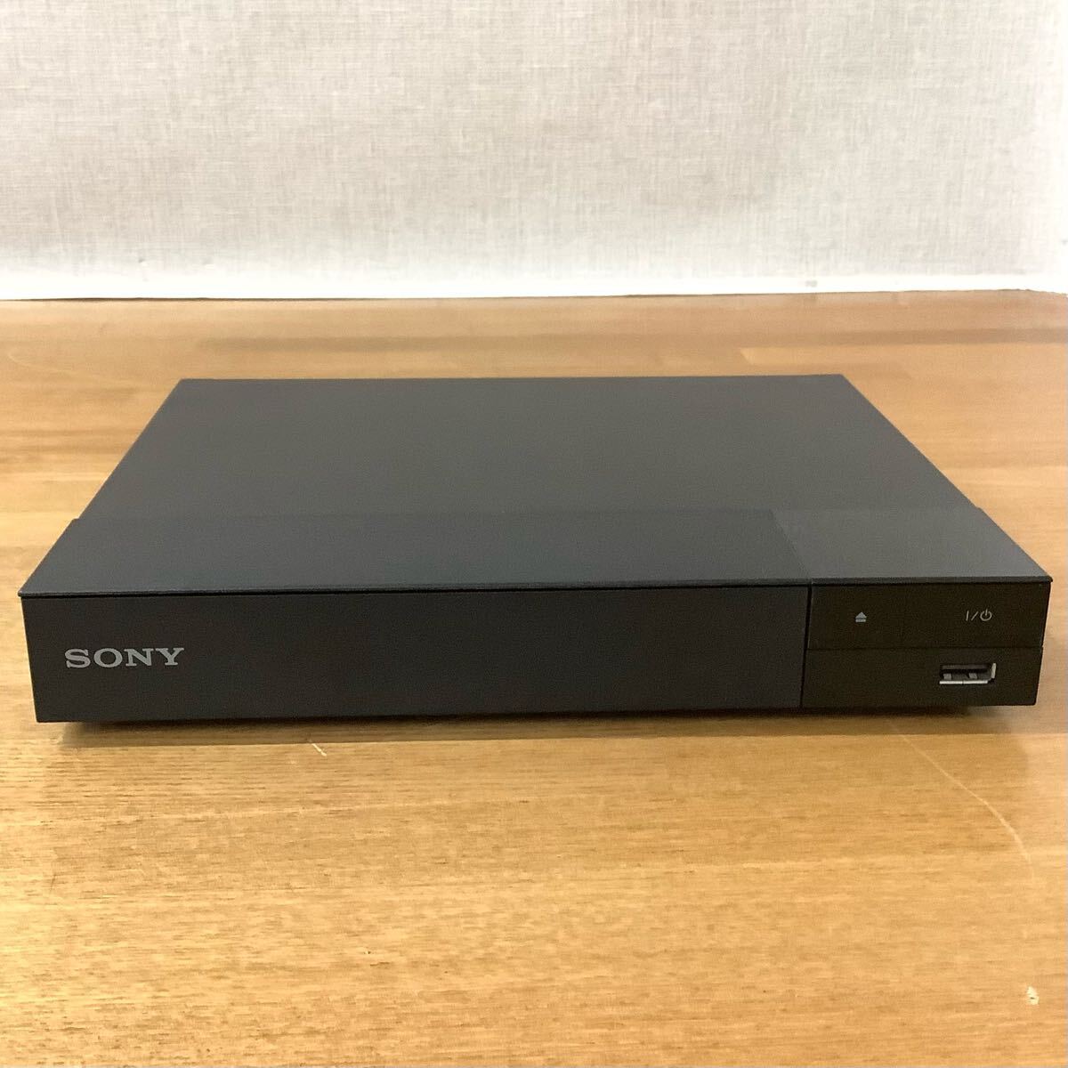 【動作品】SONY ソニー ブルーレイディスク/DVDプレーヤー BDP-S1500 ブラック リモコンACアダプター取説付き 2019年制 中古品