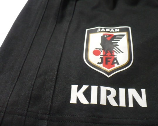 美品 完売品? adidas【アディダスジャパン(株)】製CONDIVO(20)18日本代表ショーツ(ハーフパンツ) M 黒_画像2