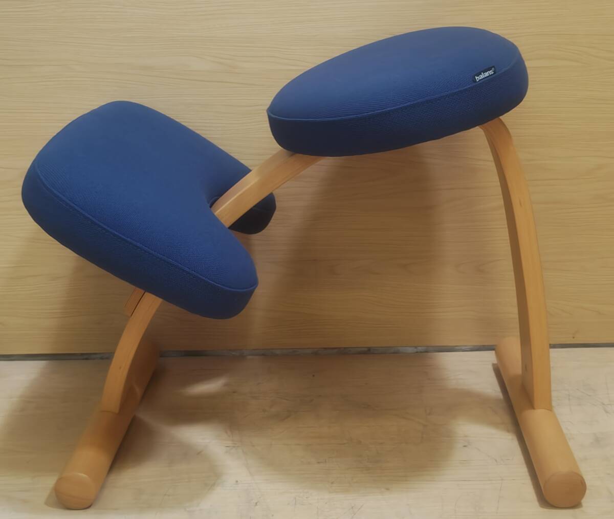 正規品　バランスチェア ネイビー　Sakamoto house製 バランスチェアのサカモトハウス
