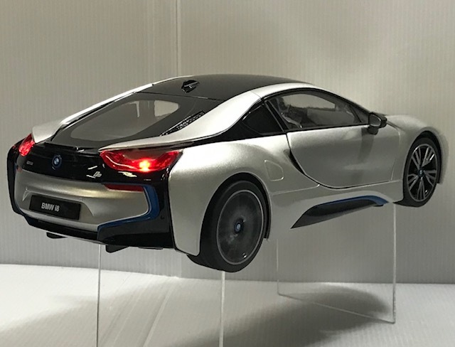 あ//つH5260　 RC 1/14 BMW i8 オートエディション　トイラジコン　ラジコン　対象年齢6歳以上　動(dòng)作品