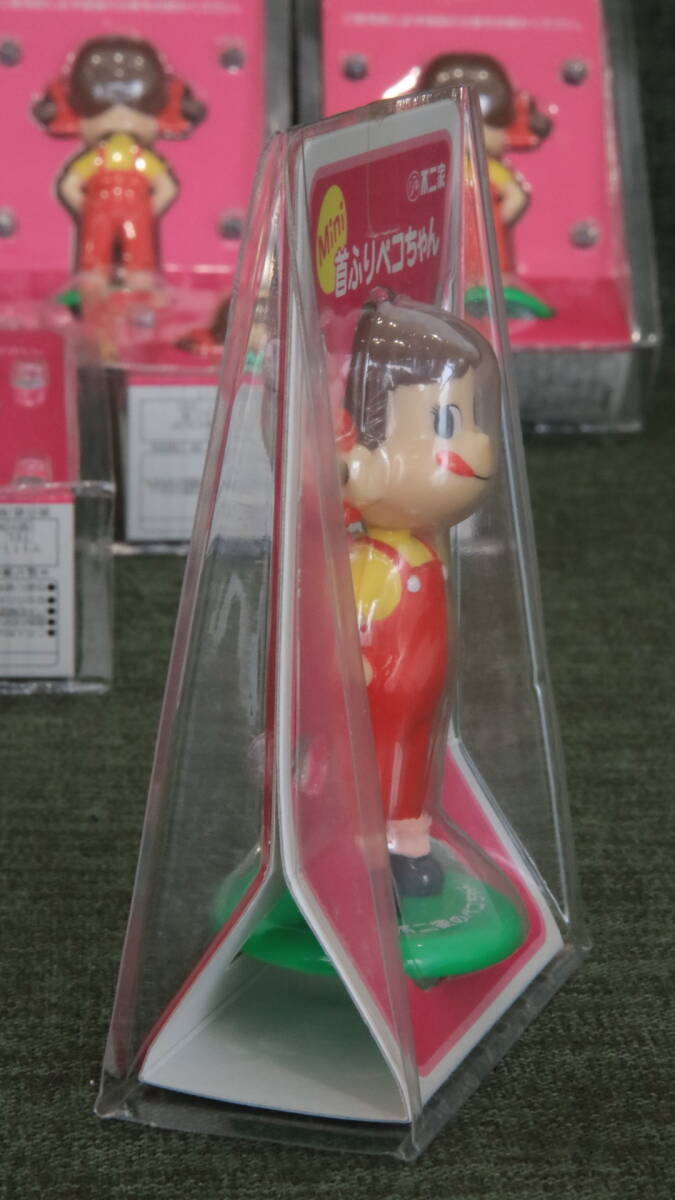 あ//Q0101 【未開封・保管品】 不二家のペコちゃん Mini首ふり