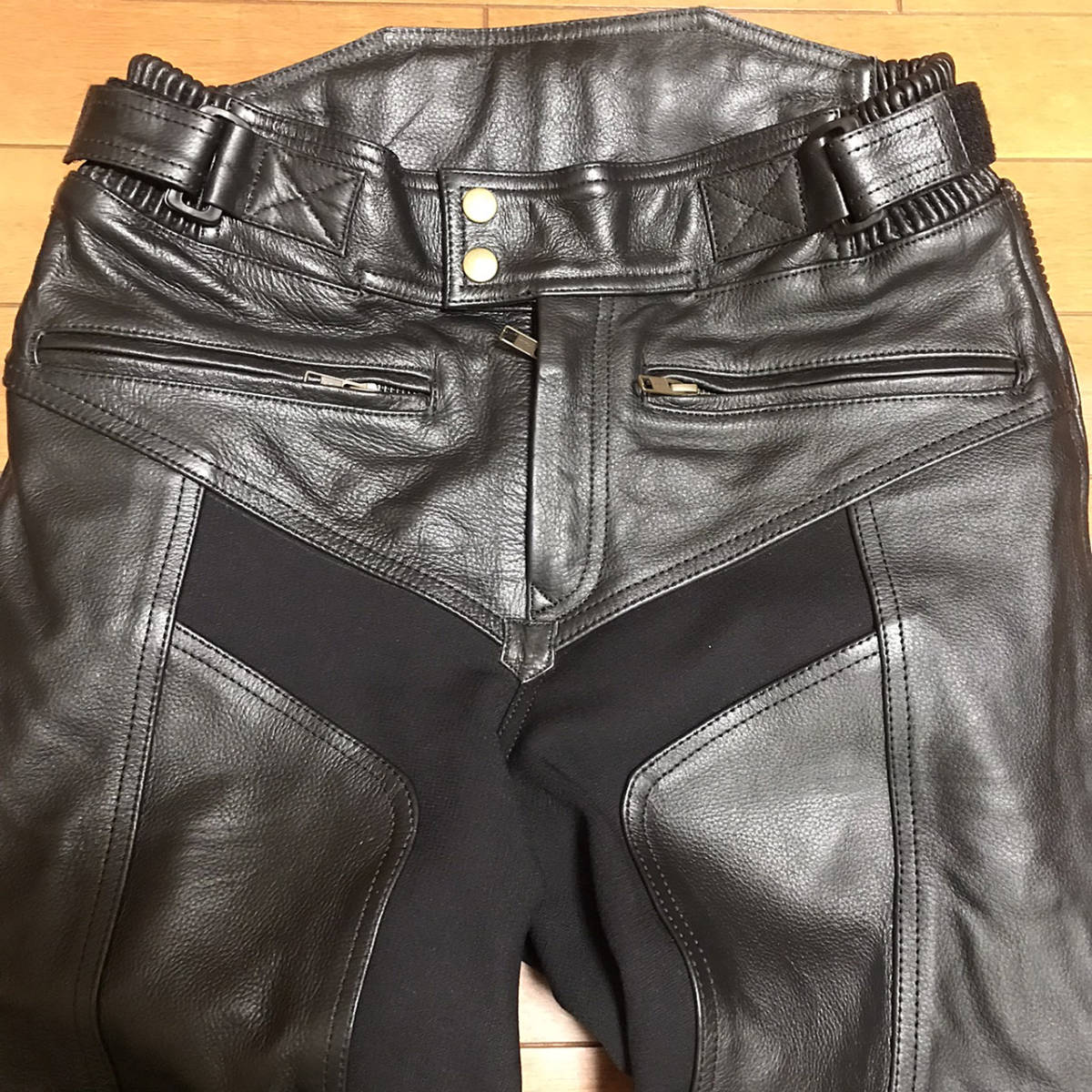 新品 膝カップ入り カウハイドレザーパンツ(牛革）P06 サイズ34 ブーツイン 【送料無(wú)料】【Clooney】 