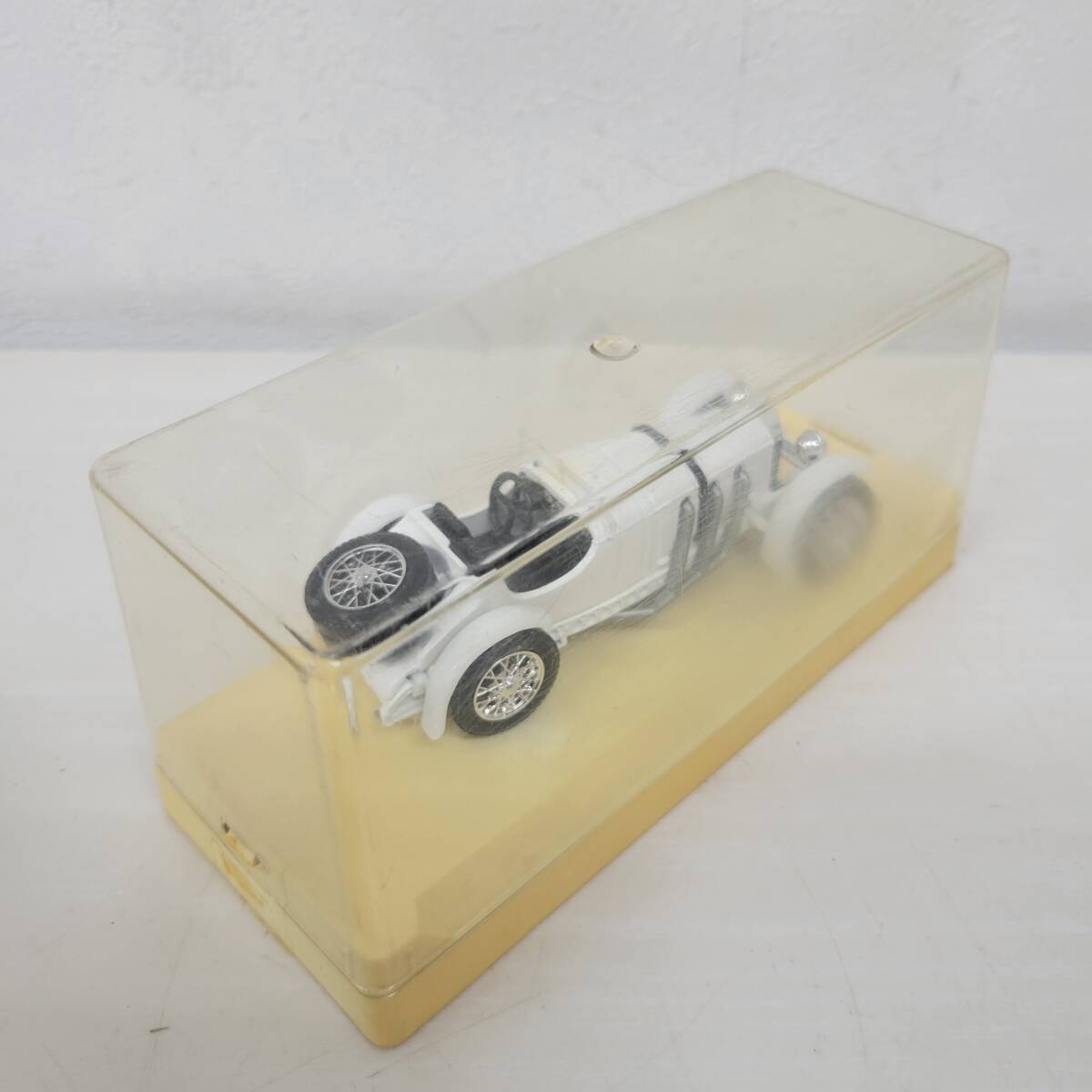 ME0512-260*Solido Mercedes Benz Mercedes-benz SSKL 1931 Solido миникар машина 1/43 текущее состояние товар 