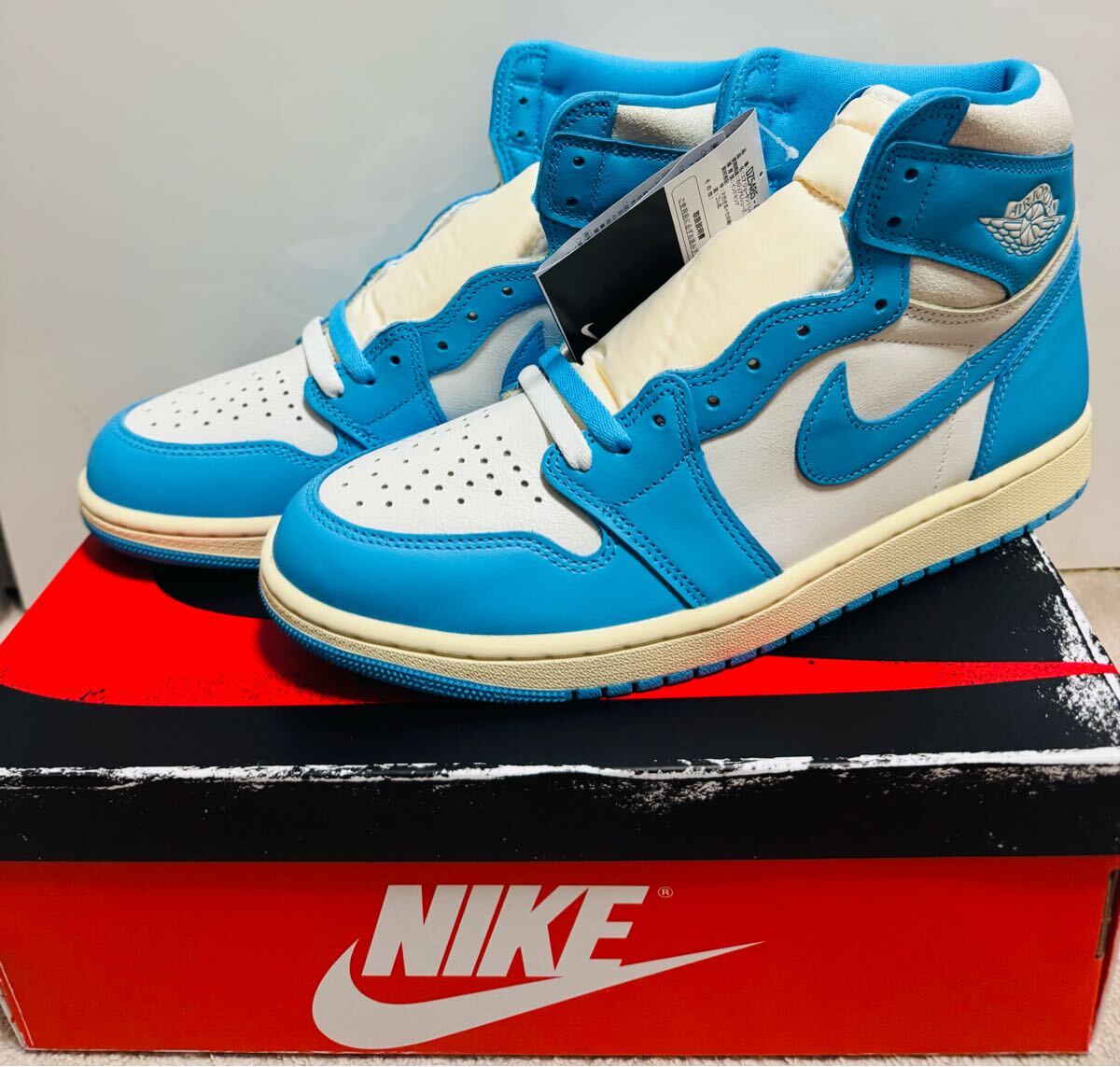 AIR JORDAN 1 RETRO HIGH OG "UNC REIMAGINED" DZ5485-402 (ダークパウダーブルー/セイル/ダークパウダーブルー)