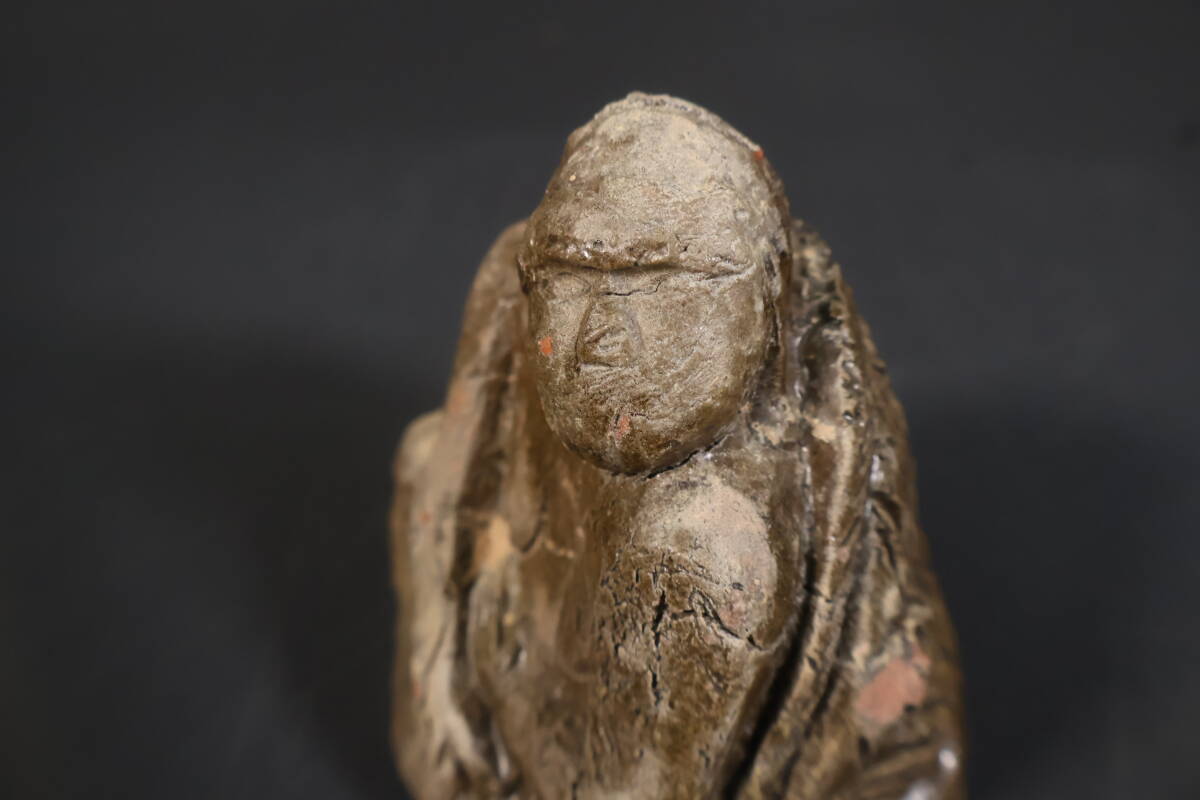 【和】(A2537)　時(shí)代古作　唐物　漢緑釉猿置物　ゴリラ　猿人