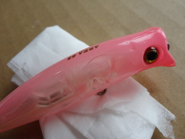 內(nèi)部にヒビ(浸水無(wú)し)