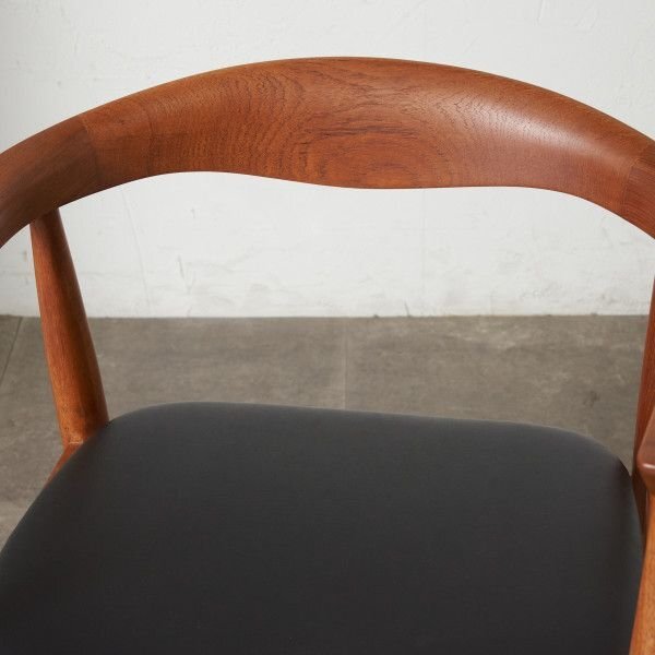 IZ87296F★張替済 北欧 スタイル ヴィンテージ アームチェア 無垢材 チーク 椅子 ダイニングチェア ミッドセンチュリー ビンテージ モダン_画像2