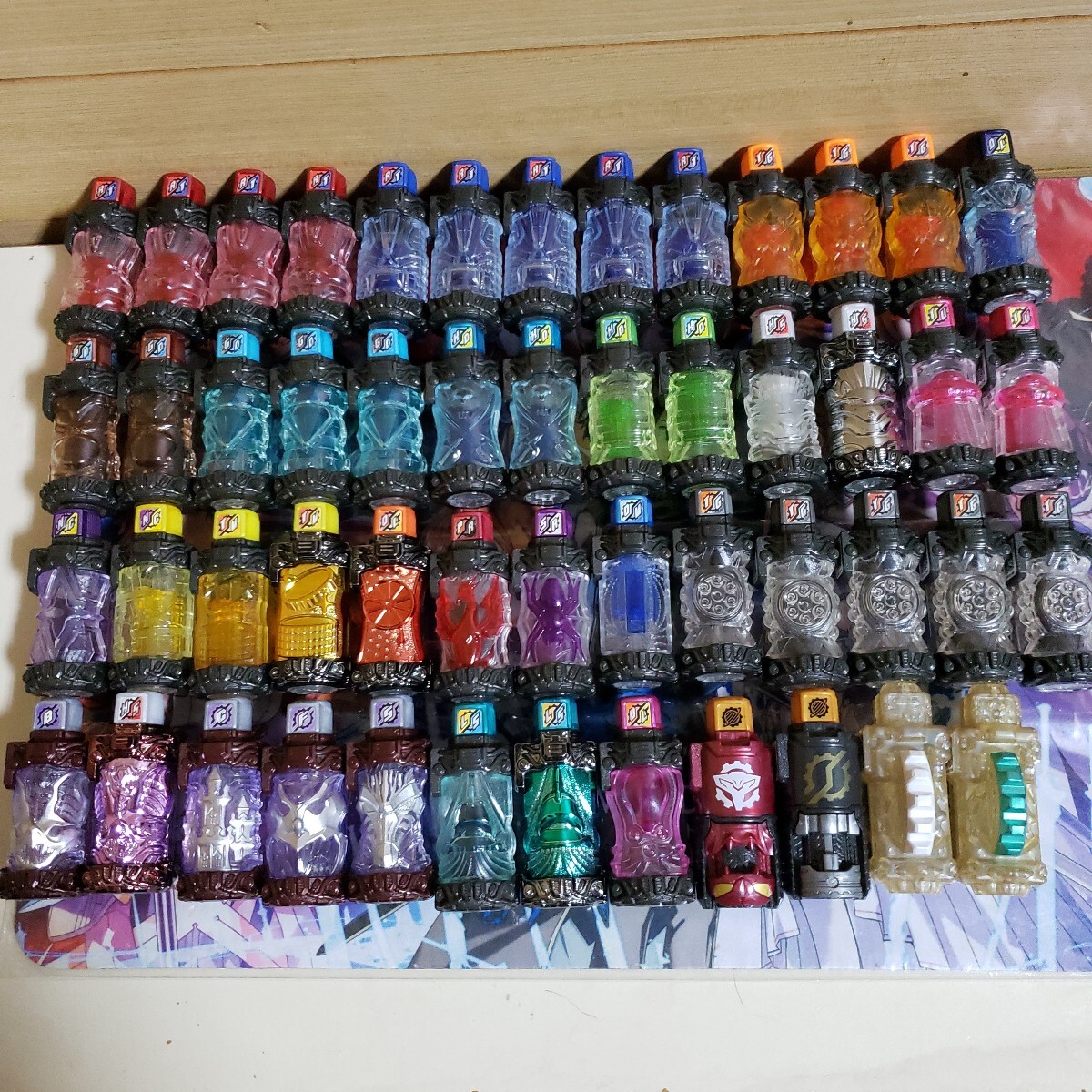 Yahoo!オークション - 仮面ライダービルド フルボトル多数まとめ売り