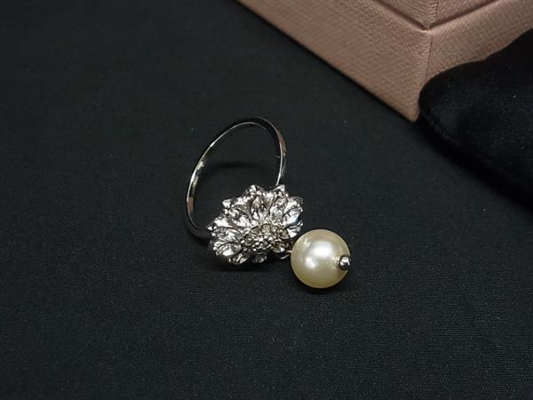 1円 ■極美品■ miumiu ミュウミュウ SV925 ビジュー パール リング 指輪 アクセサリー レディース シルバー系 FJ7185