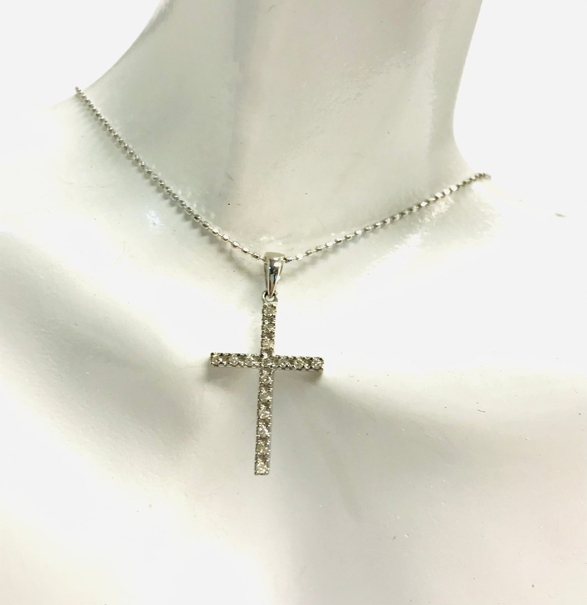 qoj.ZBU03　Folli Follie　フォリフォリ　K18　ゴールド　ダイヤモンド　クロスネックレス　D0.11ｃｔ　_画像1