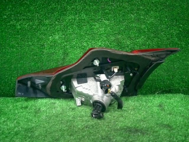 アテンザ LDA-GJ2FW 左フィニッシャーパネル G45H-51-3G0A