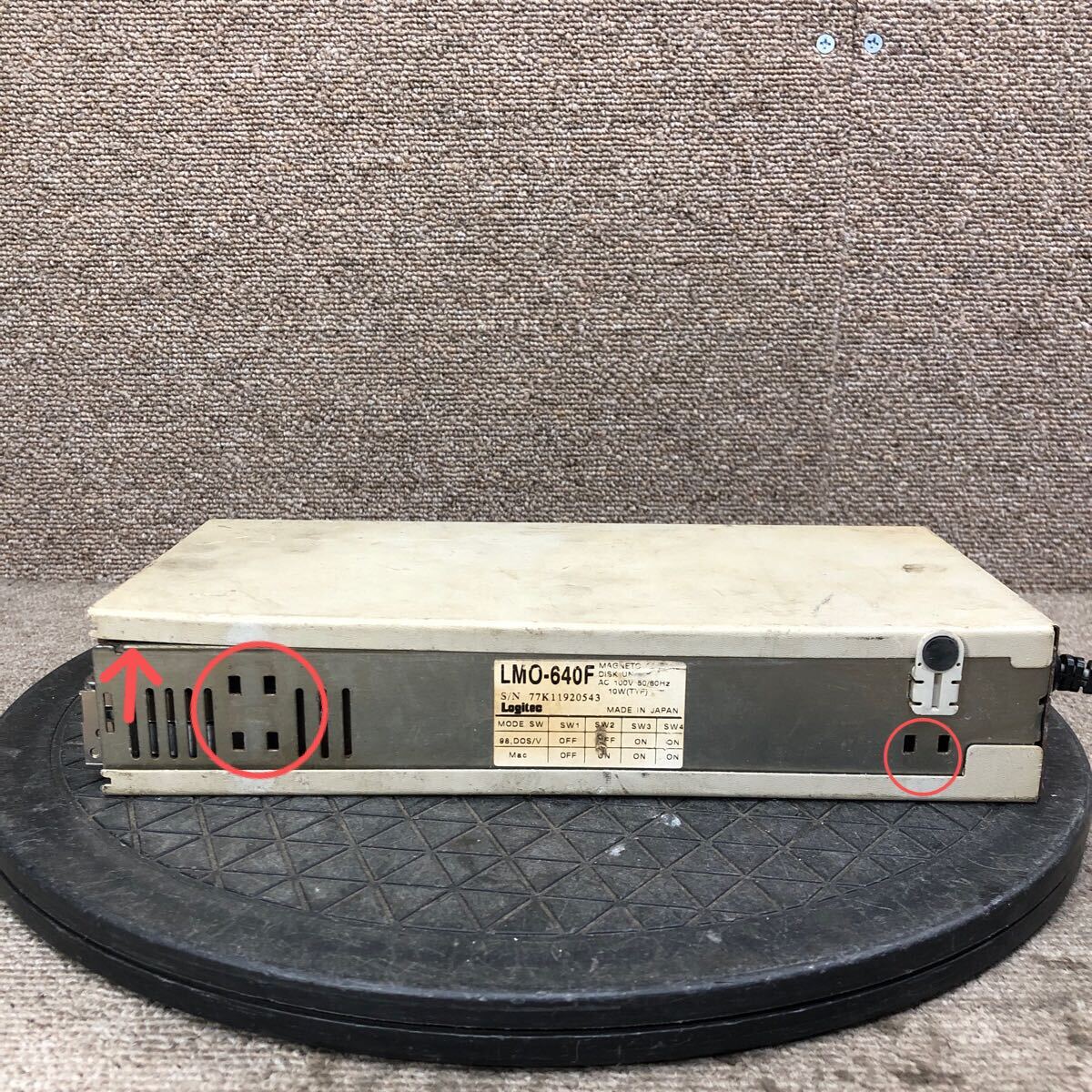 98-1230 激安 レトロPC パーツ 外付け MOドライブ 640MB Logitec ロジテック LMO-640F SCSI 通電.電源オン.オフok ジャンク