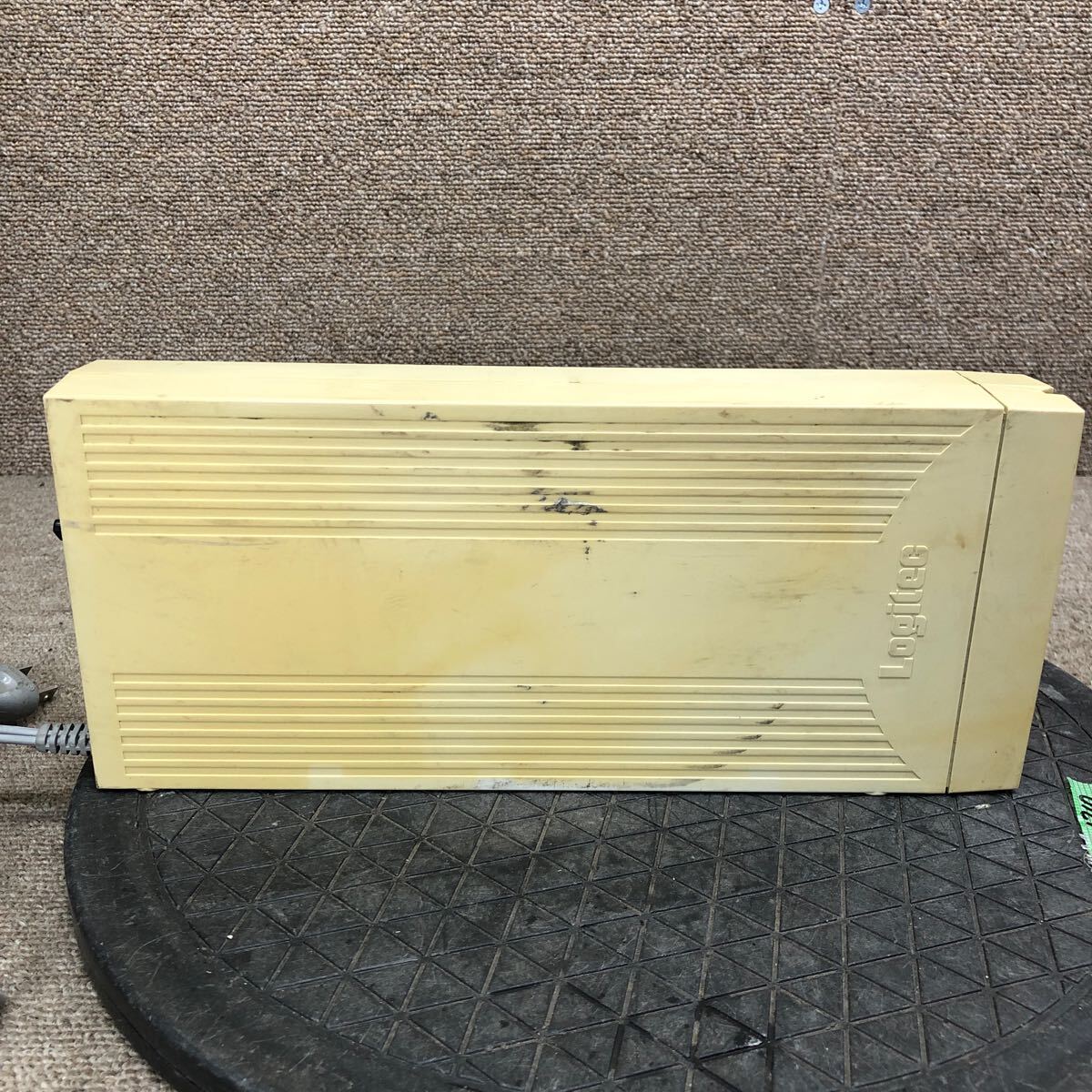 98-1310 激安 レトロPC パーツ 外付け MOドライブ 640MB Logitec ロジテック LMO-640E SCSI 通電.電源オン.オフok ジャンク