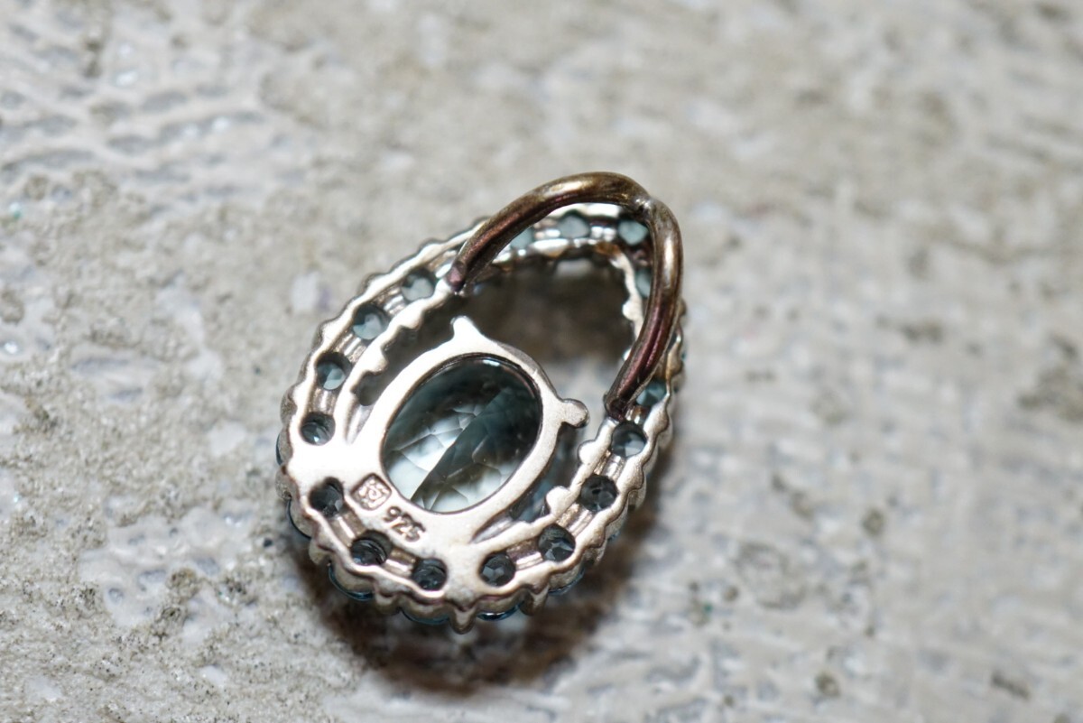 824 ブルートパーズ ペンダント ネックレス ヴィンテージ アクセサリー SILVER 925刻印 寶石 色石 カラーストーン 裝飾品
