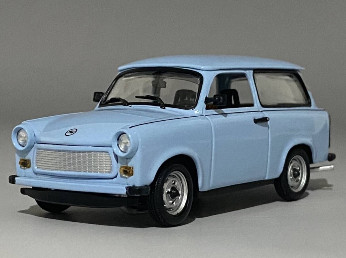 Minichamps 1/43 Trabant 601 S Universal 1985 Gletscher Bleu ◆ Black Box Limited Edition ◆ ミニチャンプス トラバント 400 014011