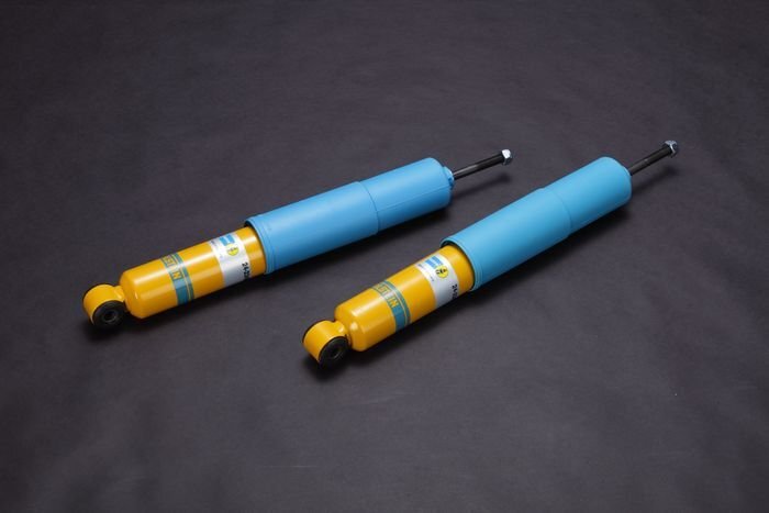 リム BILSTEIN ショックアブソーバー フロント0～38mmダウン 1本 NV350キャラバン E26 2012年6月～ 2WD/4WD 標準/ワイドボディ