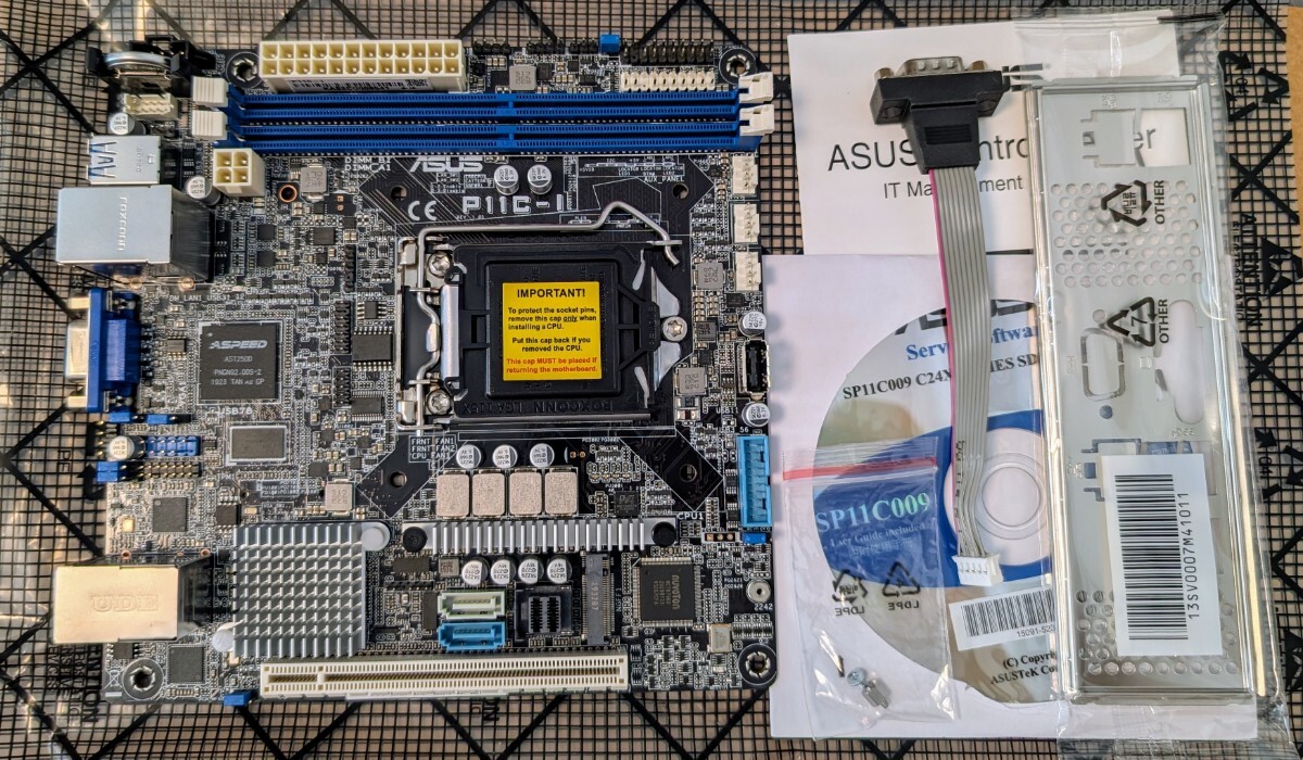 【未使用】ASUS P11C-I Mini-ITX C242 LGA1151 サーバー用マザーボード バルク品⑥