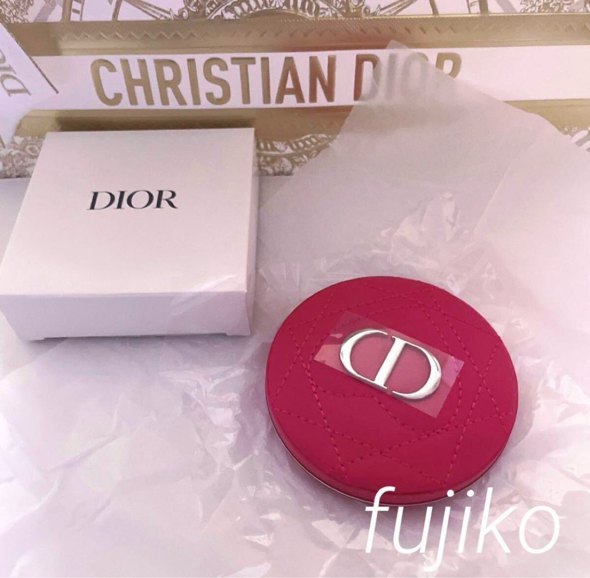 DIOR ミラー　ノベルティ シンガポール限定　2025年