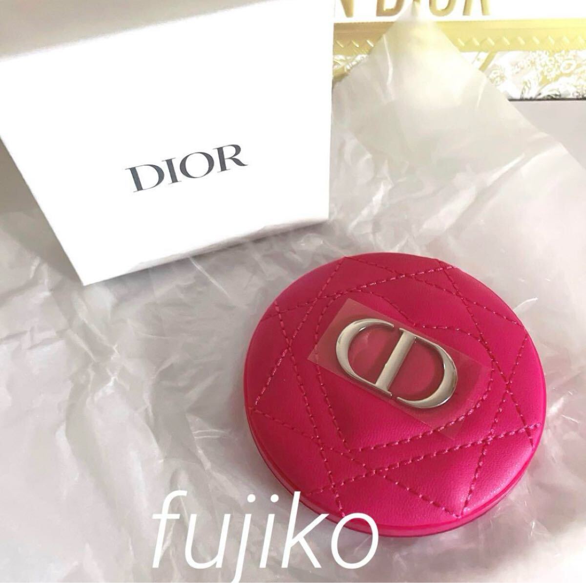 DIOR ミラー　ノベルティ シンガポール限定　2025年