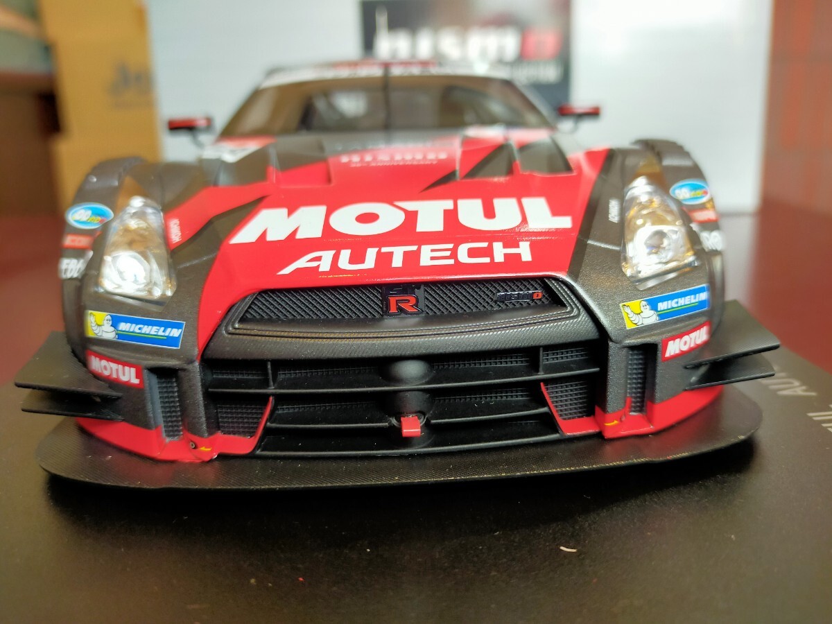 1/18 MOTUL AUTECH GT-R (#23 SUPER GT500 2014) special pack