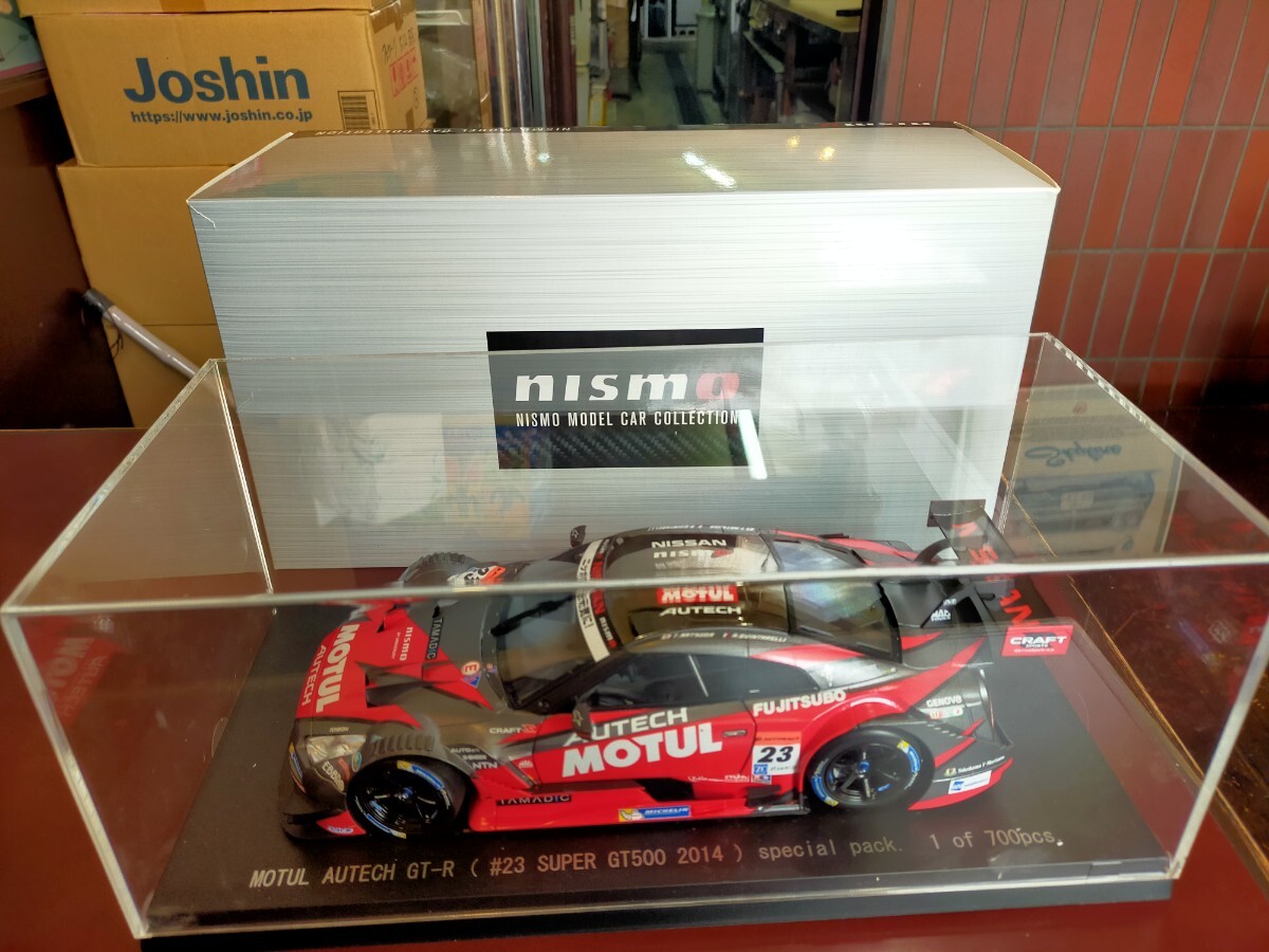 【希少】1/18 MOTUL AUTECH GT-R SUPER GT 2014 希少】1/18 MOTUL AUTECH GT-R SUPER GT 2014