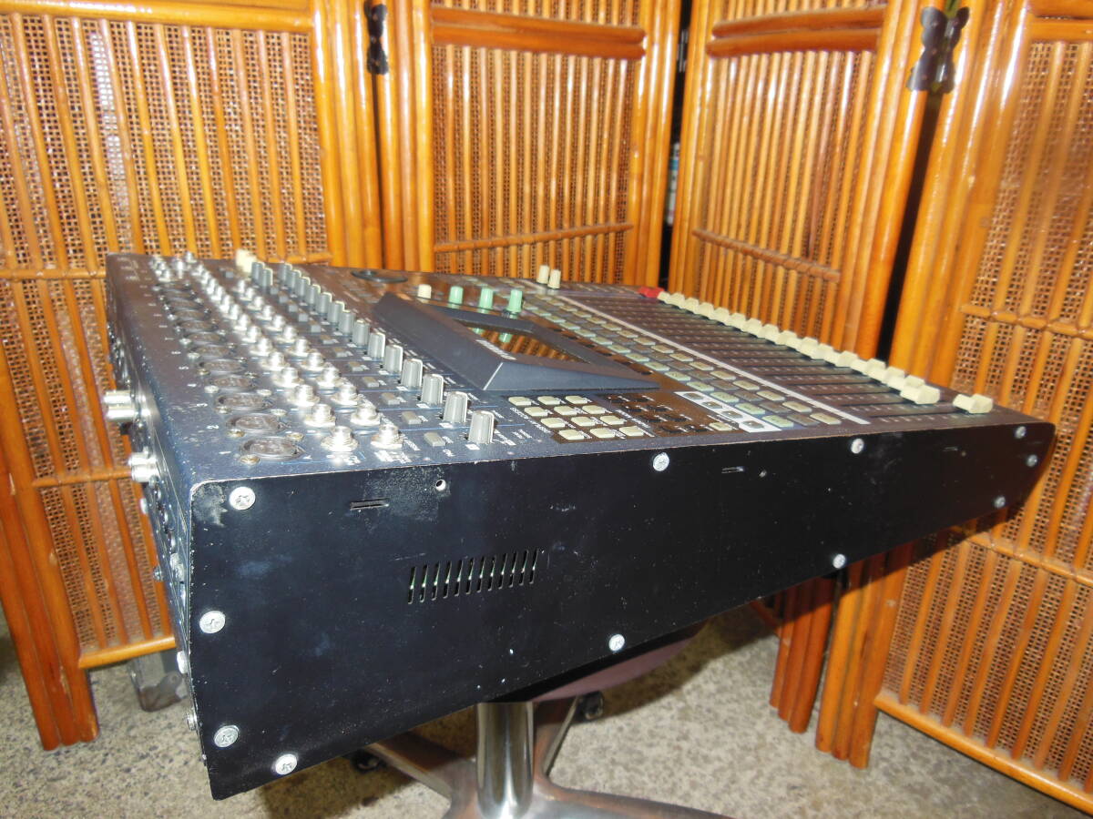 nt250513-009A8 Yamaha YAMAHA 01V 96 digital mixing console б/у товар электризация проверка settled выход звука проверка settled аудио PA оборудование миксер 