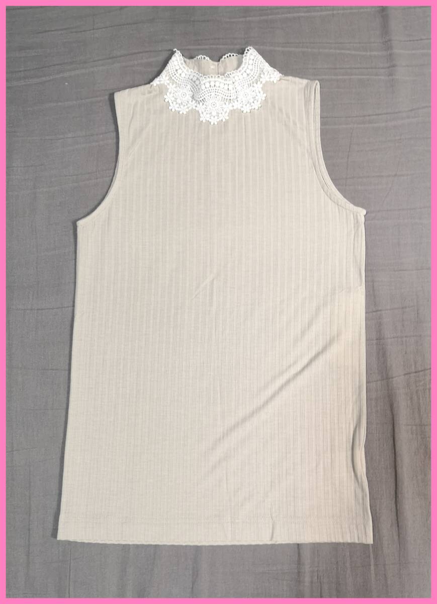 ＴＳＥＴ‐６０４☆夏☆新品☆送料込み☆即決☆ナチュラル系☆Ｔシャツ素材☆色違い☆２枚セット☆Ｍサイズ☆ノースリーブ☆白とベージュ系