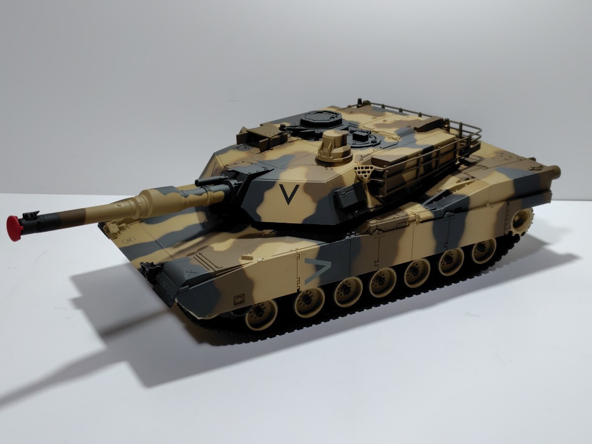 ラジコン 1/24RC BATTLE TANK M1A2エイブラムス砂漠迷彩仕様