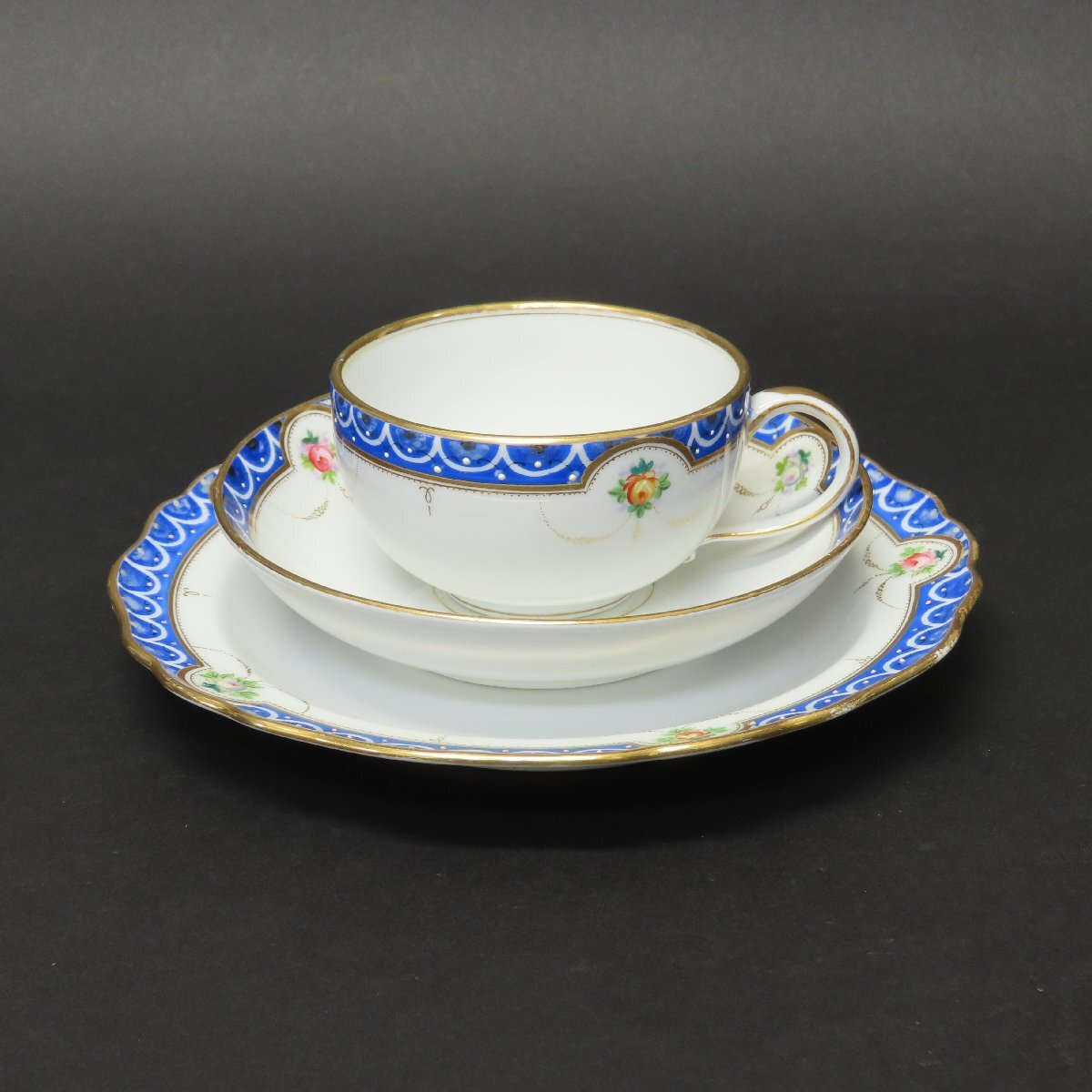 【洋食器015】マイセン MEISSEN カップ&ソーサー Cup Saucer トリオ フラワー 3色ローズ 薔薇の花 金彩/ドレスデン セーブル セーヴル