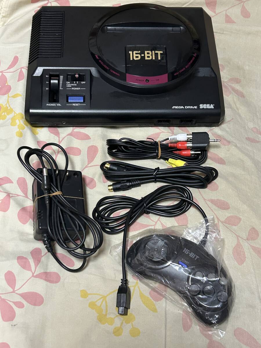  Mega Drive корпус комплект (S терминал [S-VIDEO] мощность имеется ) 6B накладка есть 